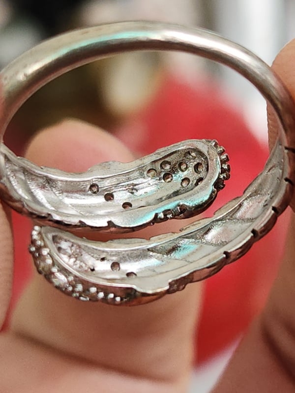 nhẫn mỹ nữ bạc xưa vàng 14k đính kim cương hột xoàn thiên nhiên