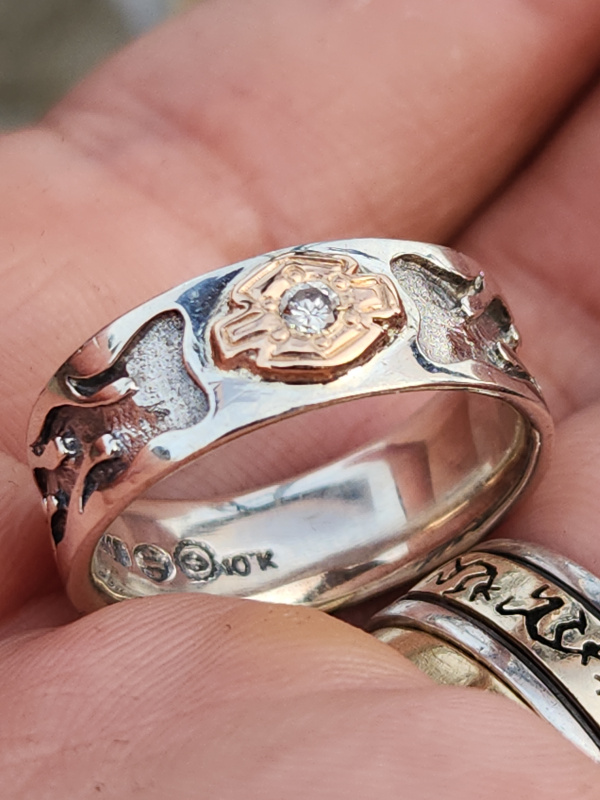 nhẫn mỹ bạc xưa vàng 10k Harley Davidson kim cương thiên nhiên