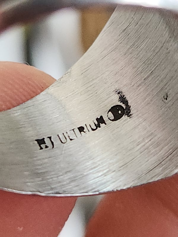 nhẫn mỹ xưa 1983 HJ Ultrium hột vàng hổ phách