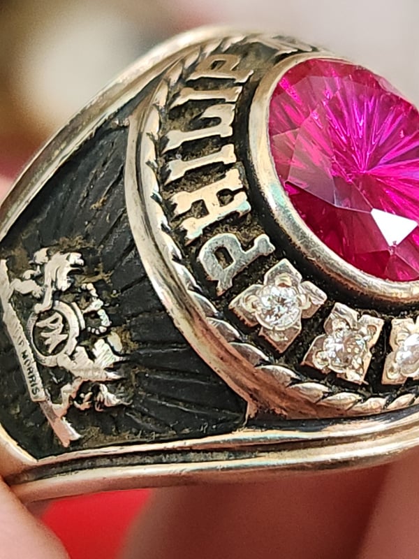 nhẫn mỹ xưa bá cấm vàng đính xoàn thiên nhiên