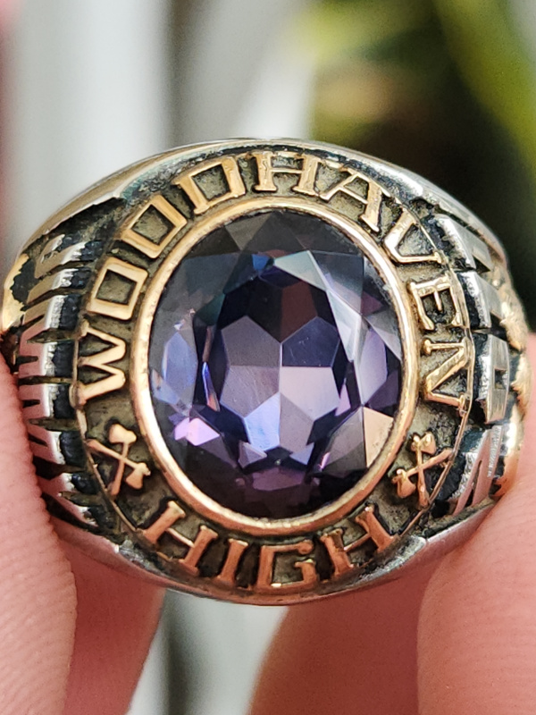 nhẫn mỹ xưa trường học ốp vàng Jostens DCST