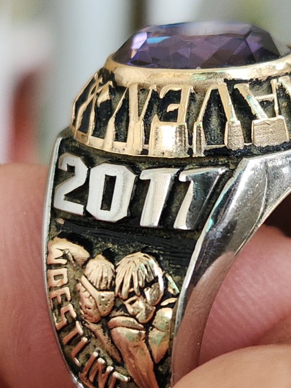 nhẫn mỹ xưa trường học ốp vàng Jostens DCST