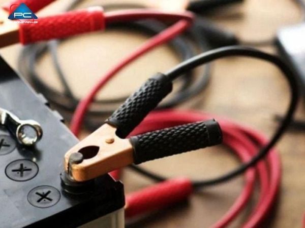 bình khô xe máy có sạc được không