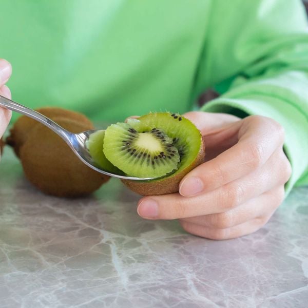 ăn kiwi