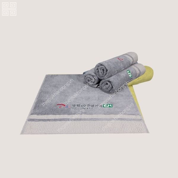 khăn thêu logo doanh nghiệp