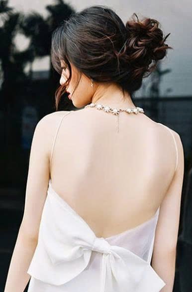 Sữa tắm trắng da White Conc Body Shampoo hương hoa anh đào 600ml 4990110007241