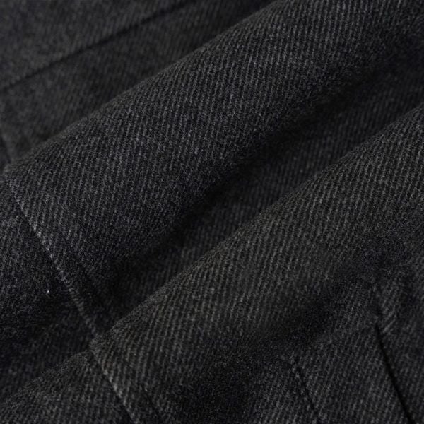 Cận cảnh bề mặt vải Twill mềm dệt chéo áo khoác Big Size nam