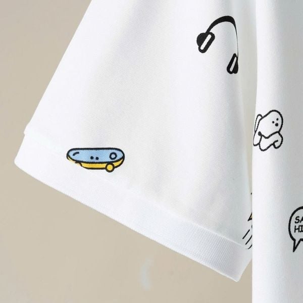 Chi tiết tay áo polo trắng họa tiết Big Size nam