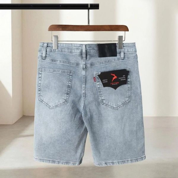 Mặt sau và hai túi ốp quần short jean xanh trắng big size nam
