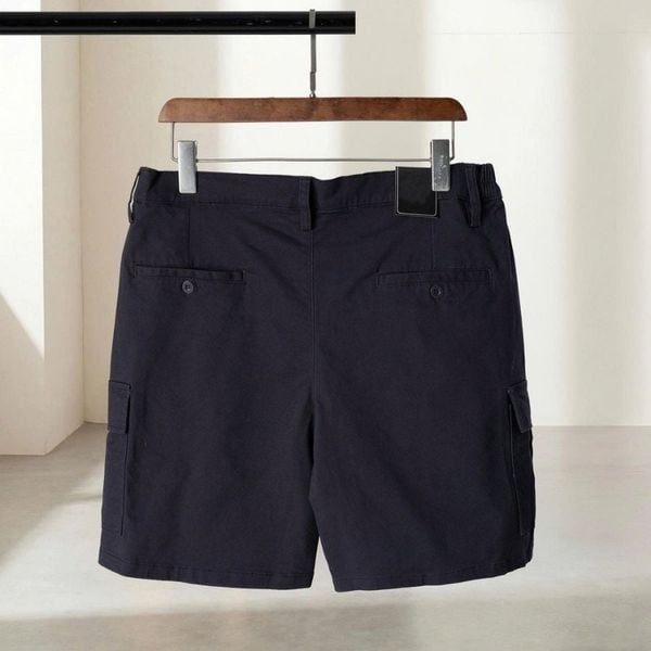 Mặt sau quần short kaki xanh than túi hộp big size nam AKYOO