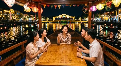 Vui trung thu cùng bạn bè