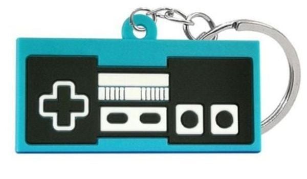 Móc khóa tay cầm NES được bán tại nShop