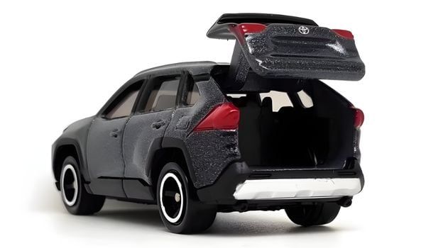 Tomica No. 20 Toyota RAV4 Có Thể Mở Cốp