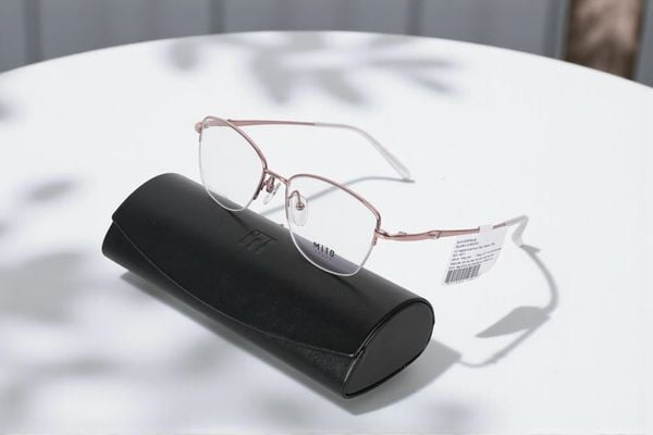 Gọng Kính Nửa Khung Mắt Mèo Titanium Mito MT1900