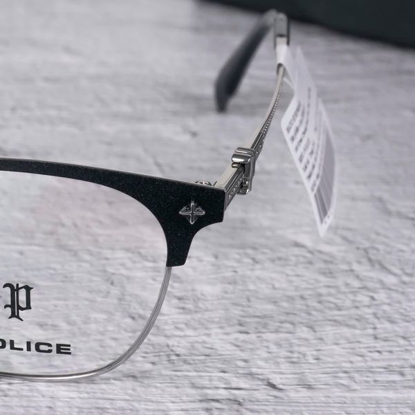 Gọng Kính Titanium Police VPLT24K Chính Hãng 101