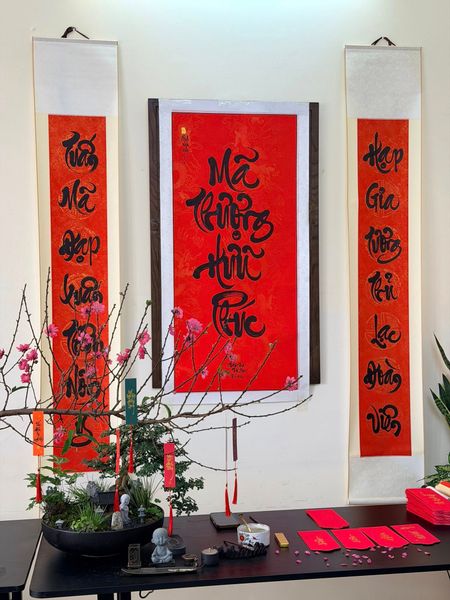Biểu câu đối 30x80cm