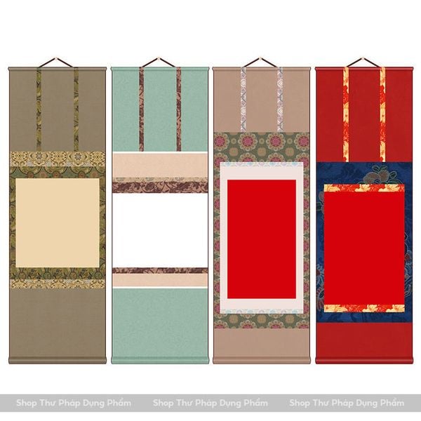 Biểu liễn lụa Tống Thức 2 mặt lụa trục gỗ 32x95cm hoa văn bo viền nhiều lớp sang trọng