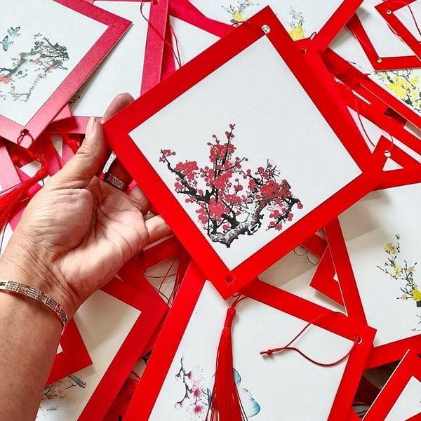 Giấy thư pháp in tranh 2 lớp hình quả trám cạnh 15x15cm