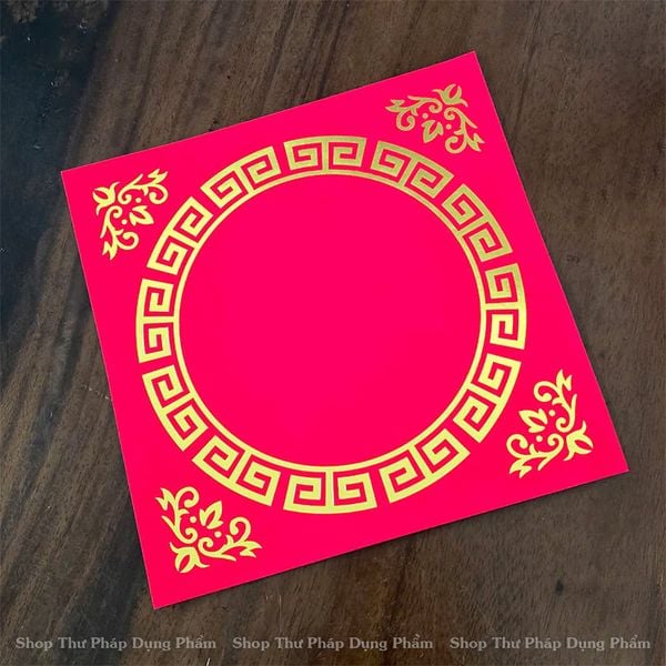 Giấy nhung đỏ dập kim viền vàng viết thư pháp