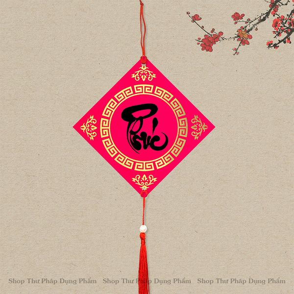 Giấy nhung đỏ dập kim viền vàng viết thư pháp