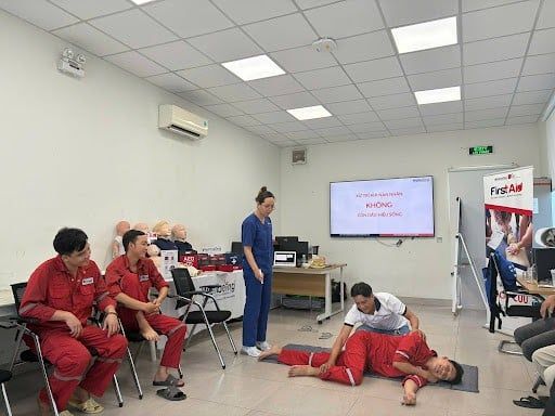 Khóa học sơ cấp cứu đơn vị sản xuất: Giải pháp nâng cao an toàn lao động