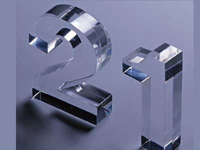 ung-dung-cat-mica-acrylic-May-laser-1325A-300W-3