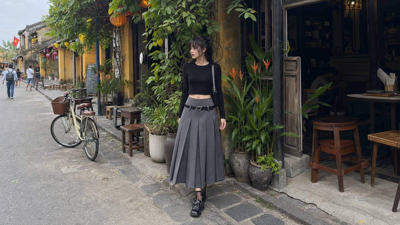 Đi Hội An nên chọn outfit gọn, sáng và hợp phố cổ để lên hình đẹp hơn