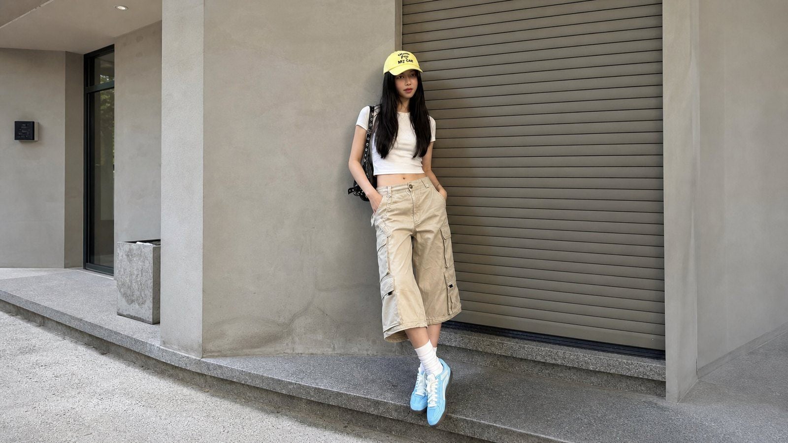 Người nhỏ con vẫn mặc được culottes nếu chọn quần gọn và cạp cao