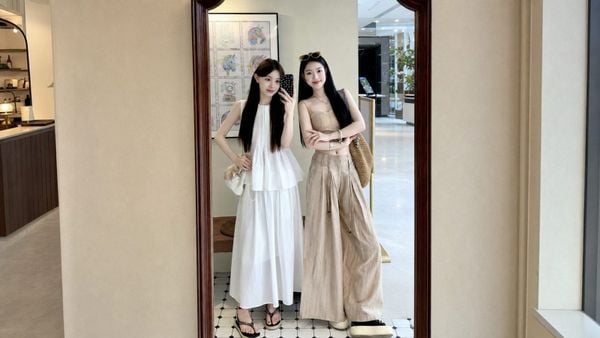 Nên chọn chất liệu thoáng, hợp thời tiết Nha Trang khi mua đồ nữ