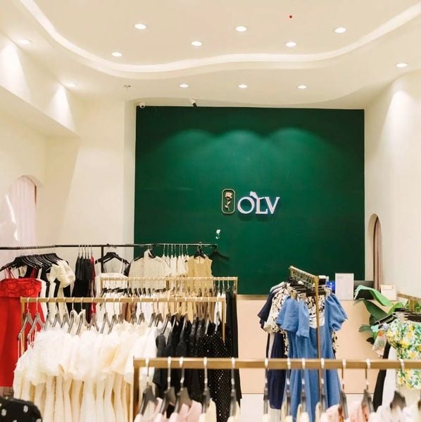 OLV Boutique Đà Nẵng với trang phục nữ tính, dễ mặc