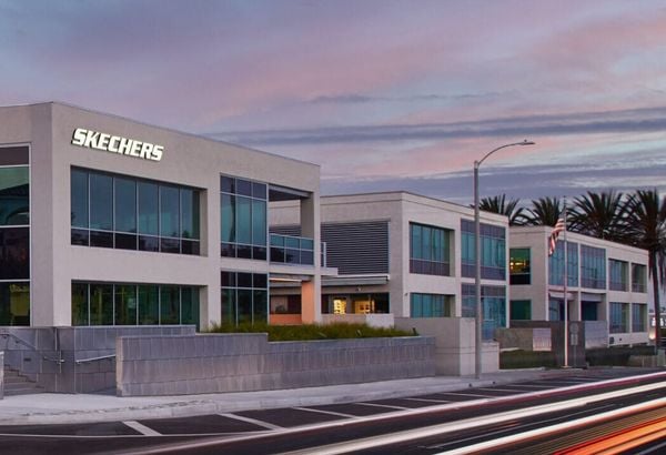 SKECHERS với hành trình vươn lên top 3 thế giới