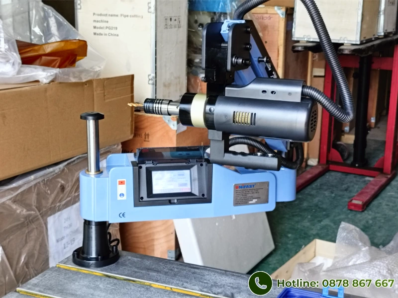 Máy taro hướng ngang Unifast ETM-12-1100