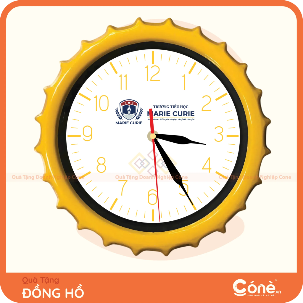 Đồng hồ Timeless Together treo tường viền vàng in logo Trường Tiểu học Marie Curie