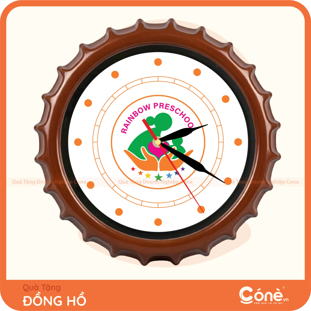 Đồng hồ Timeless Together treo tường viền nâu lượn sóng in logo Rainbow Preschool