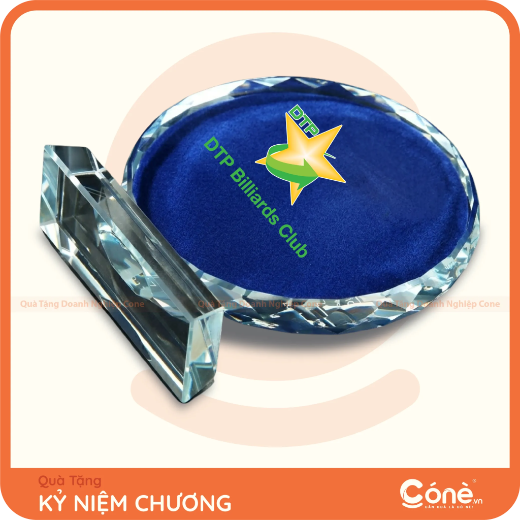 Kỷ niệm chương Dấu Ấn pha lê tròn in logo DTP Billiards Club