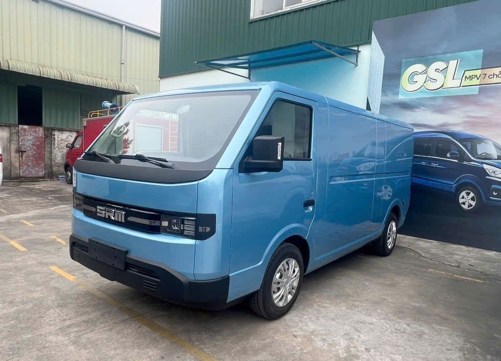 xe van điện srm e80