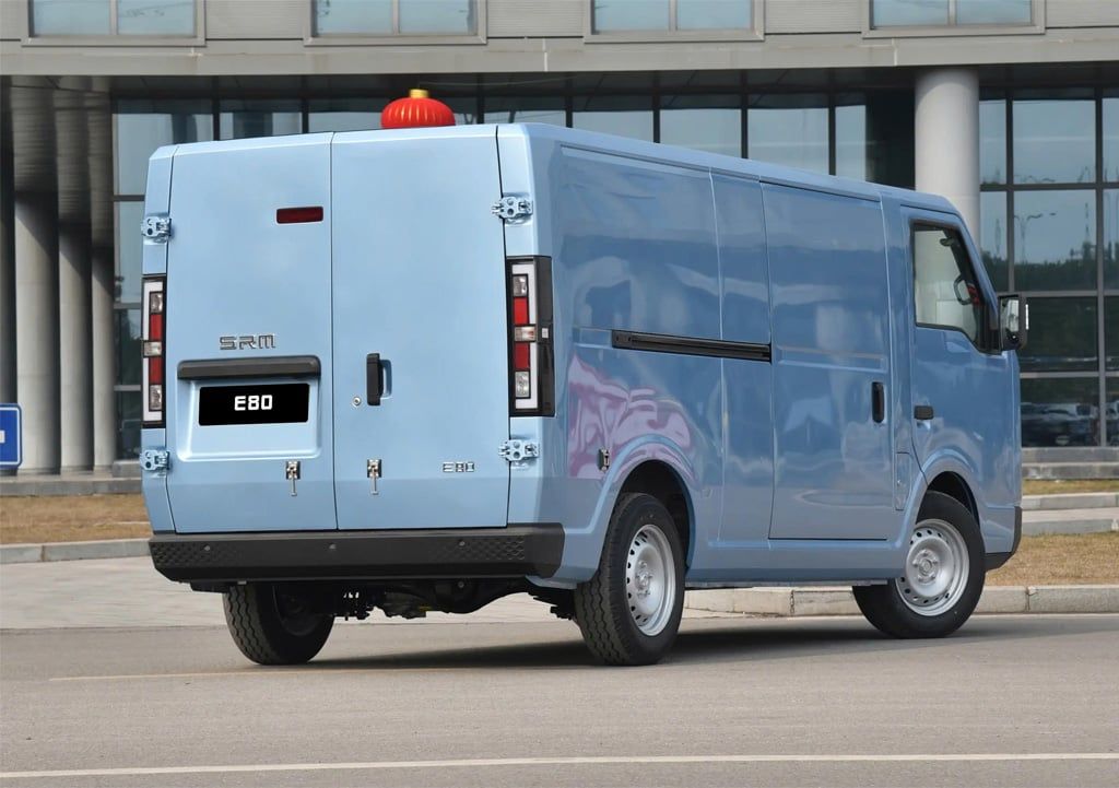 xe van điện srm e80