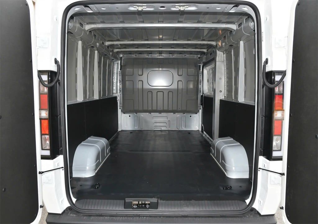 xe van điện srm e60