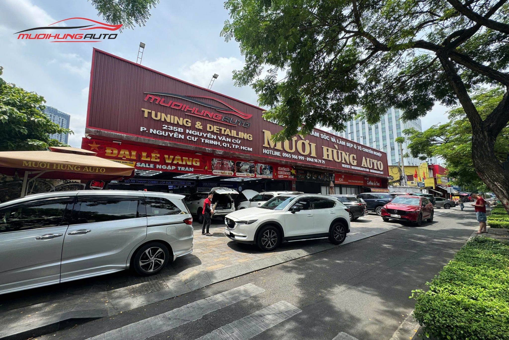 Mười Hùng Auto - Địa chỉ độ ghế băng 2 ngả thành giường cho xe Vinfast VF7 uy tín