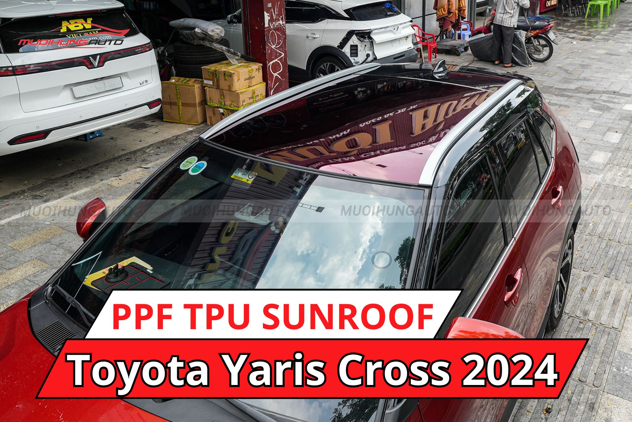 Dán phim PPF TPU Sunroof cách nhiệt cửa sổ trời Toyota Yaris Cross 2024