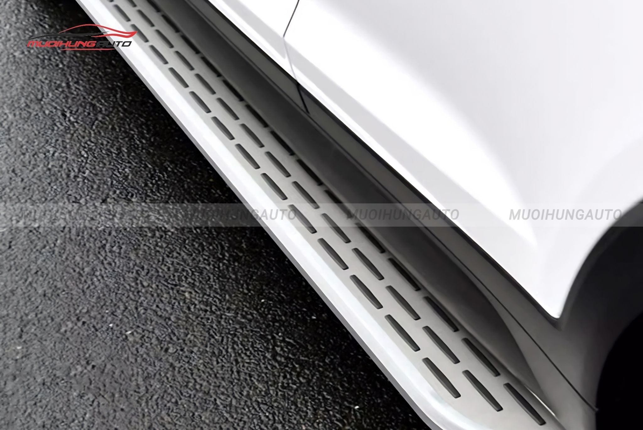 Bệ bước chân ô tô Jaecoo J5 2026