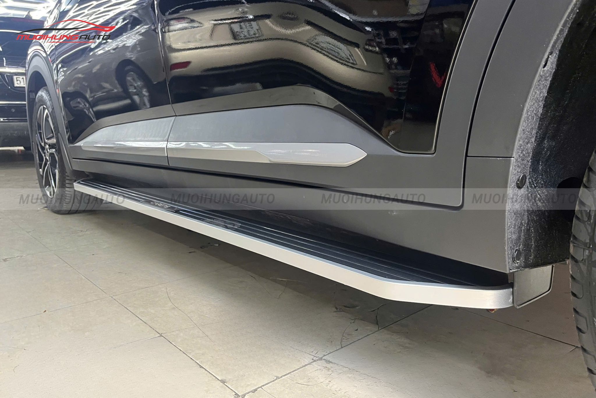 Bệ bước chân ô tô Kia Carens