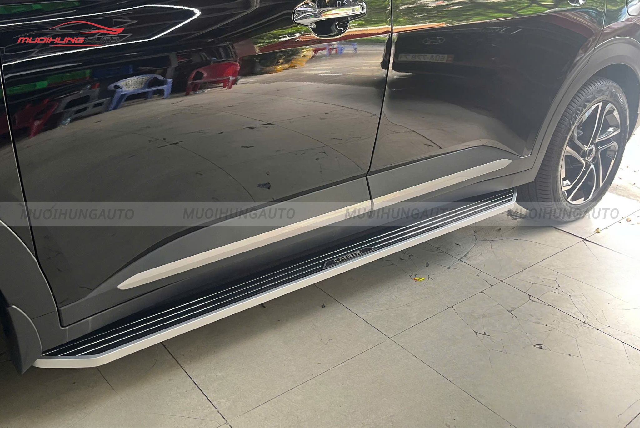 Bệ bước Kia Carens