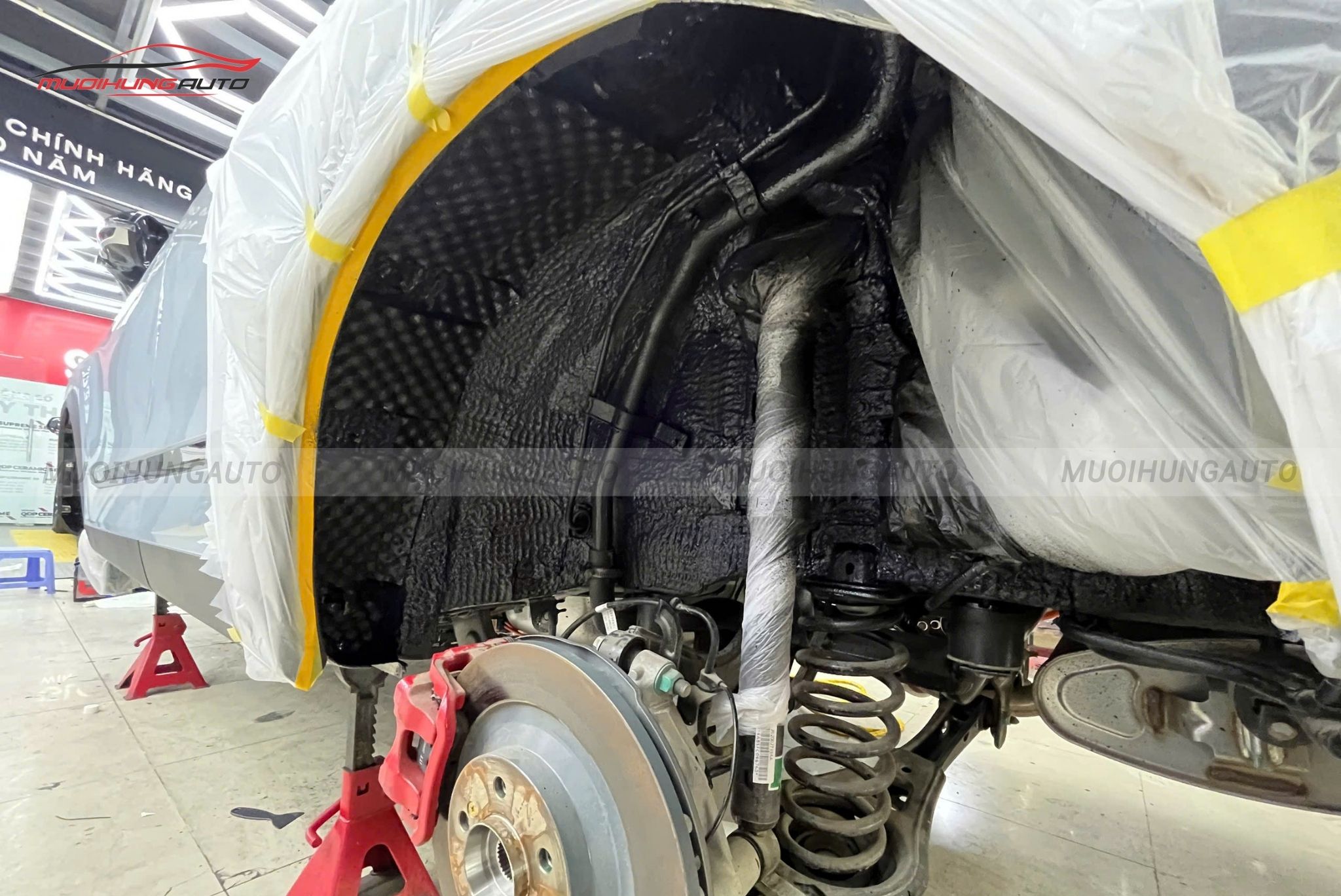 Cách âm chống ồn hốc bánh xe Jaecoo J7 2026