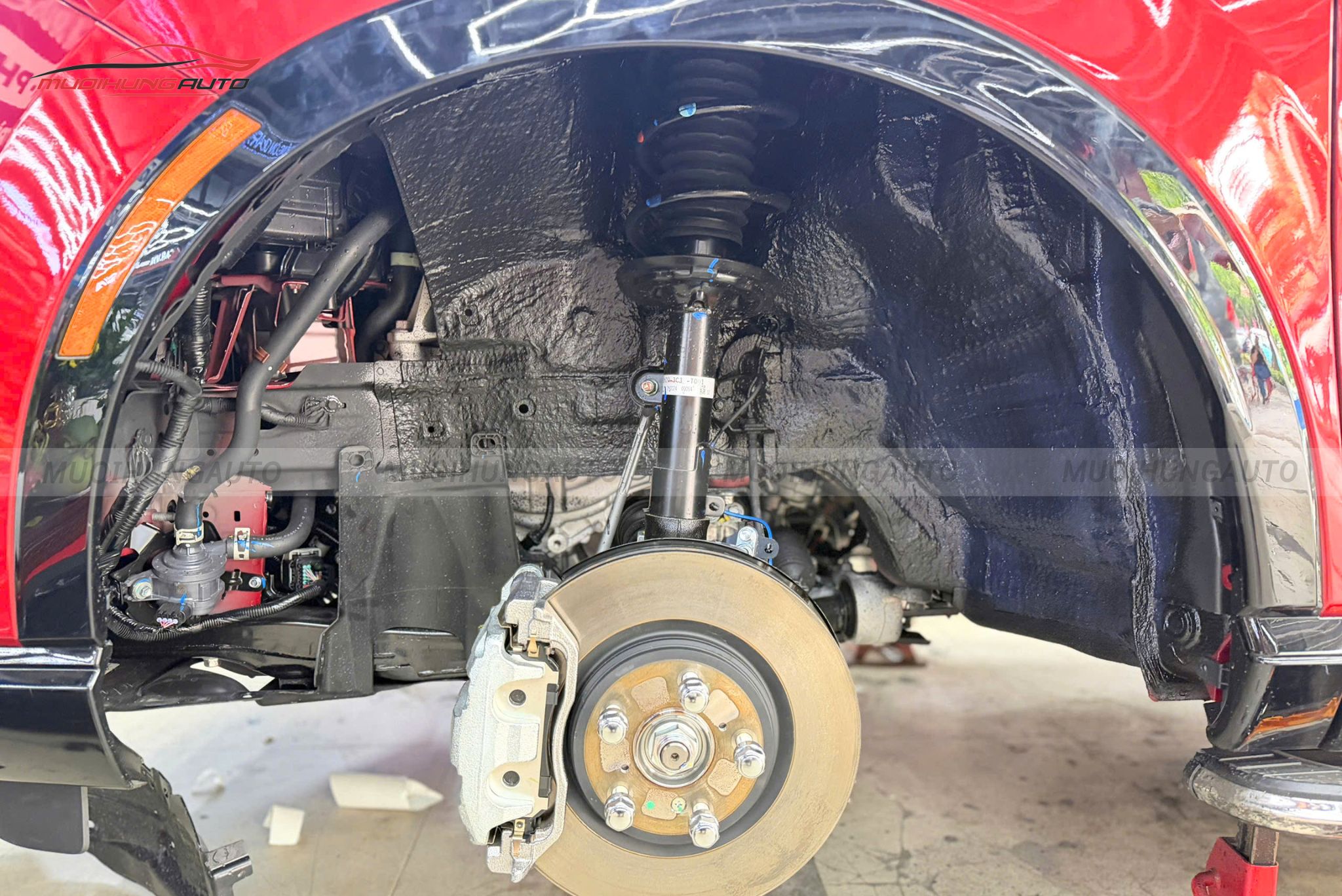 Cách âm chống ồn hốc bánh xe Honda CRV 2026