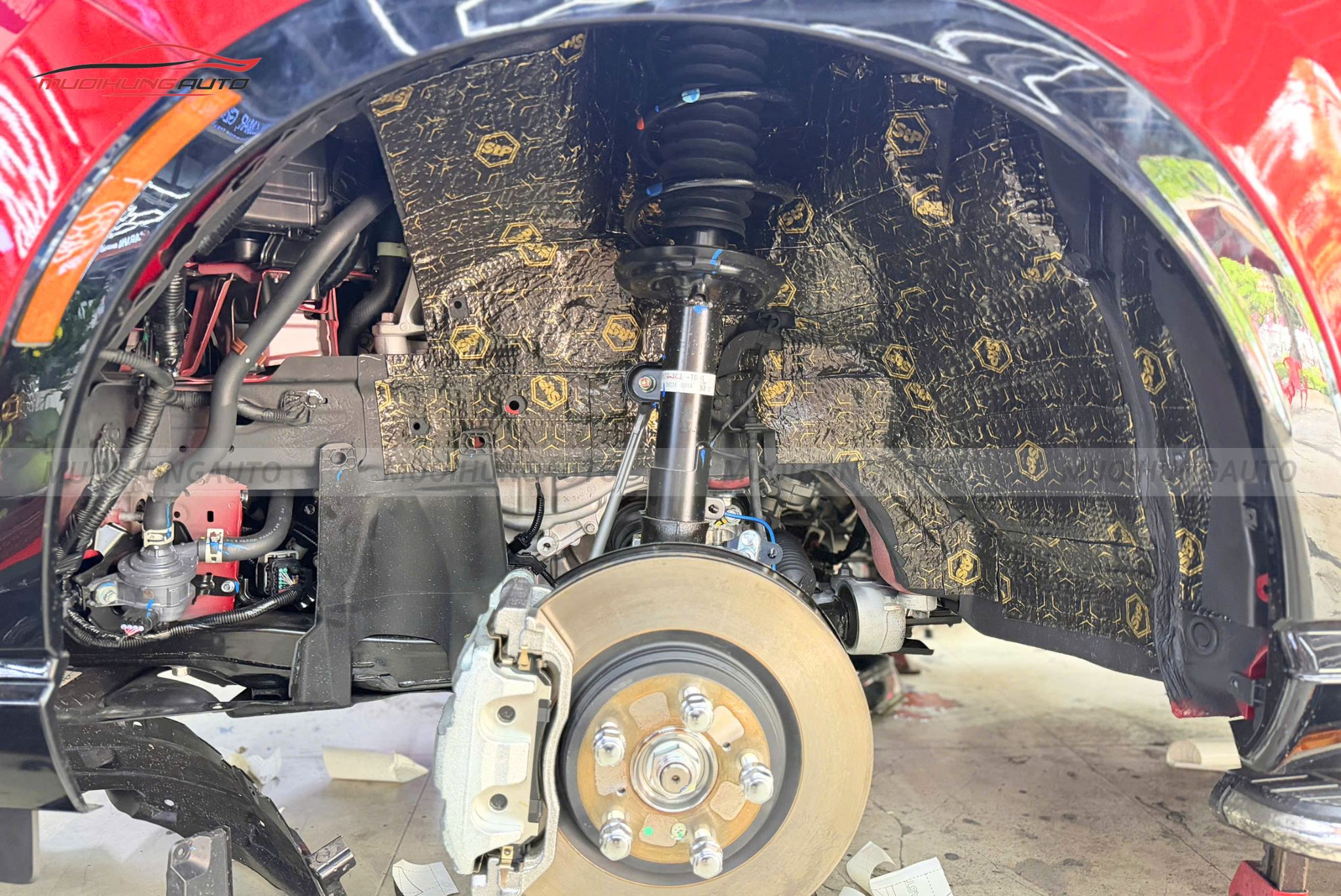 Cách âm hốc bánh Honda CRV 2026