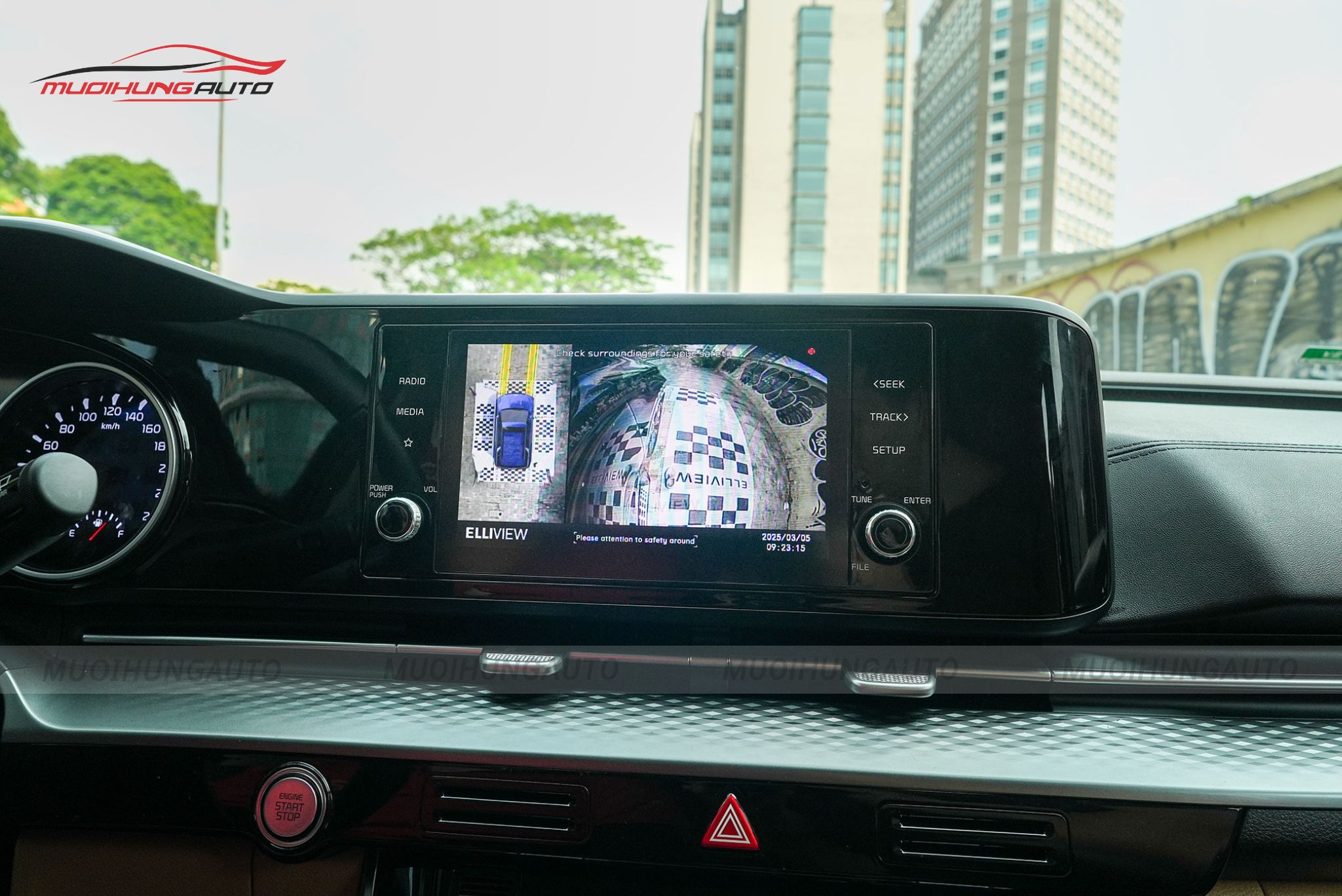 Camera 360 độ cho Kia Carnival 2023