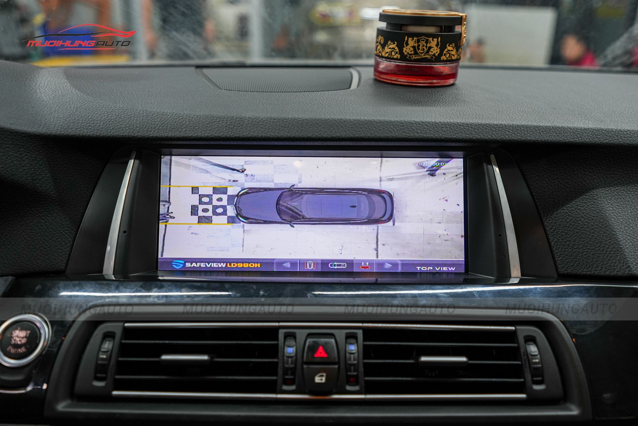 Camera 360 độ cho xe BMW 523i