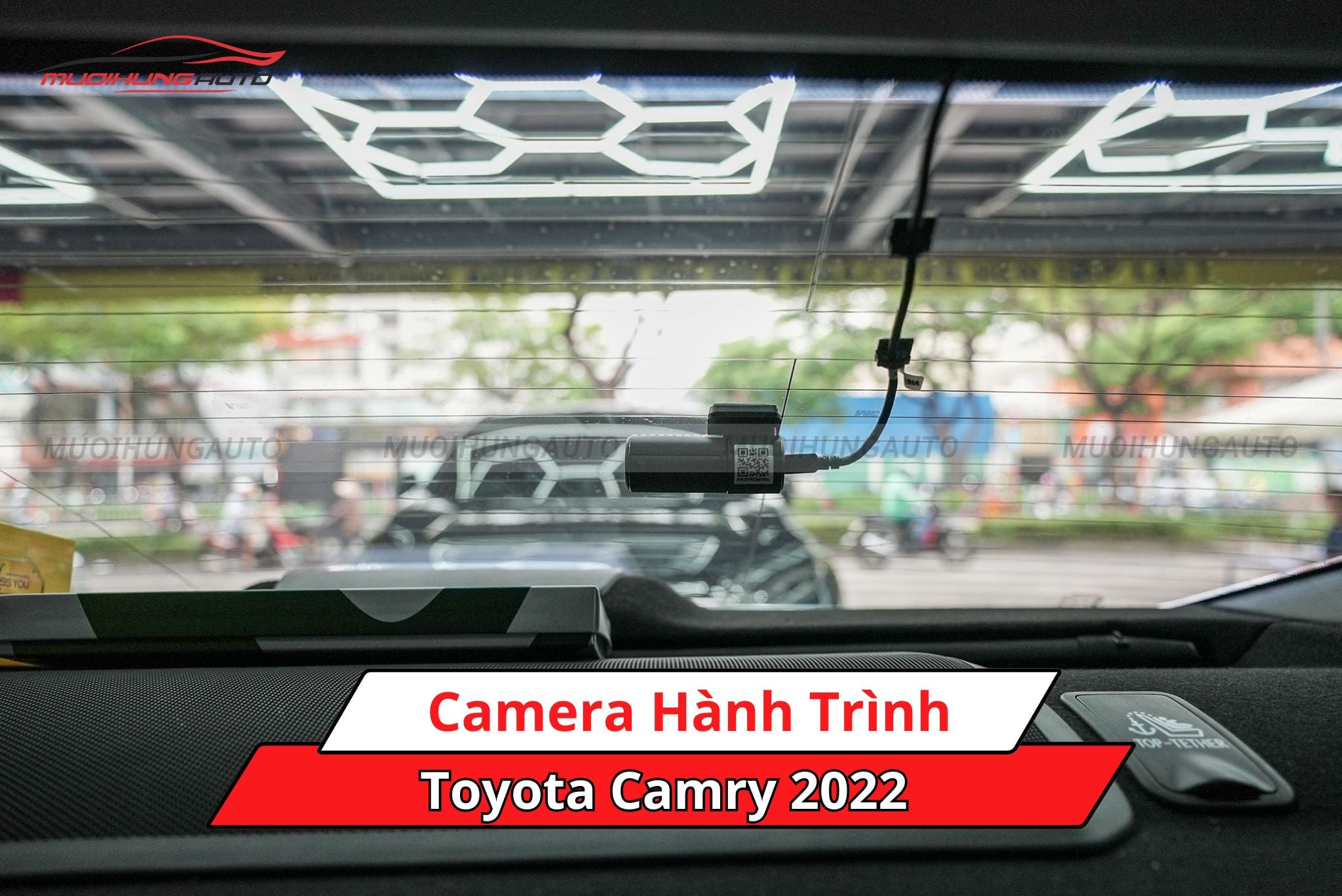 Camera hành trình xe Toyota Camry 2022