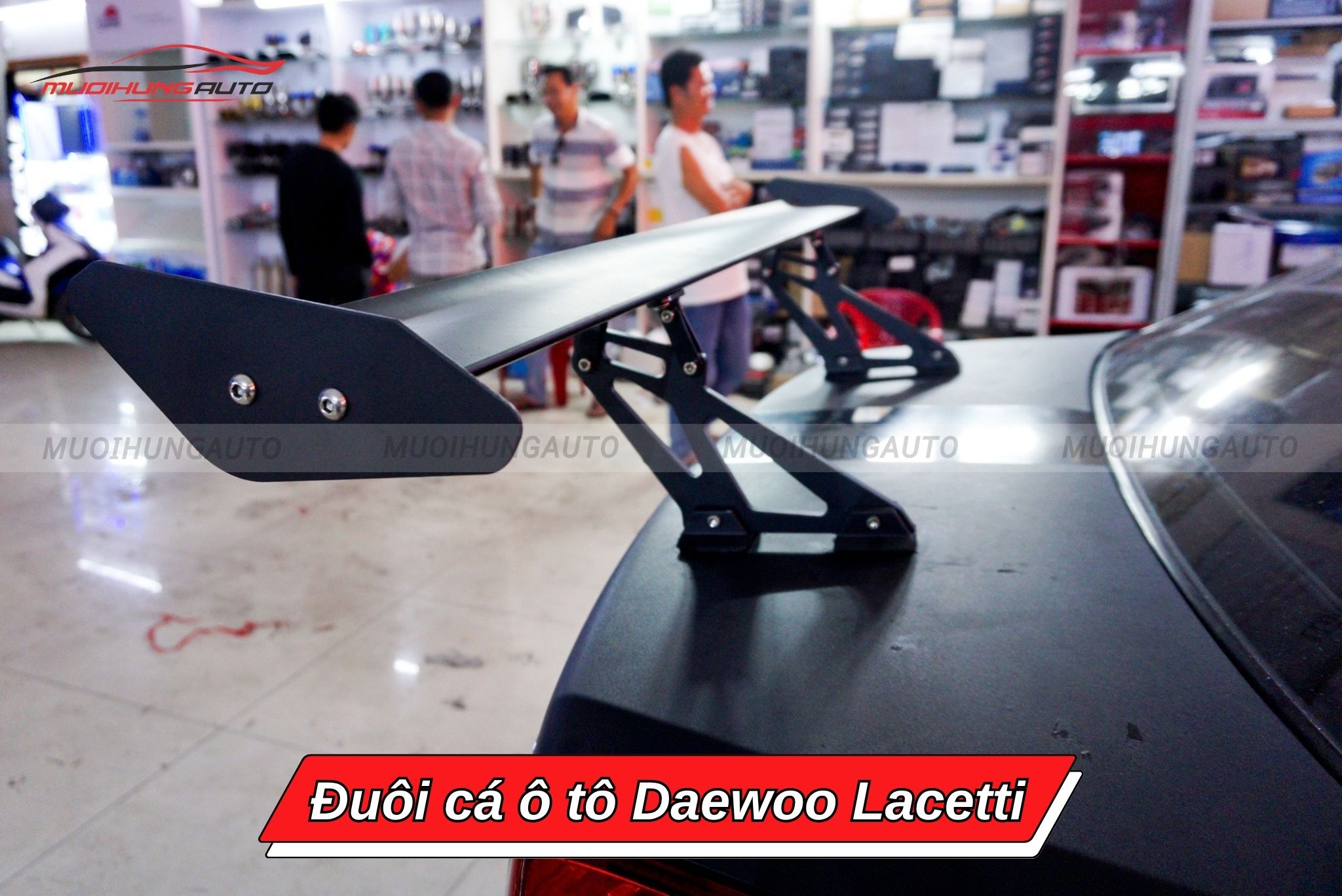 Cánh đuôi ô tô Daewoo Lacetti